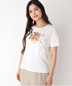 花柄モチーフ刺しゅうTシャツ