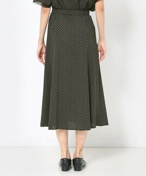 CORDIER / コルディア ロング・マキシ丈スカート | 【セットアップ／洗える】大人の着映え 幾何柄プリントフレアスカート | 詳細3