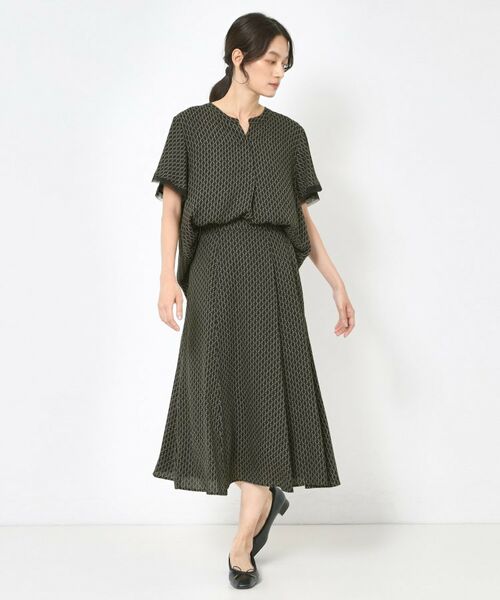 CORDIER / コルディア シャツ・ブラウス | 【セットアップ／洗える】大人の着映え 幾何柄チュールデザインブラウス | 詳細10