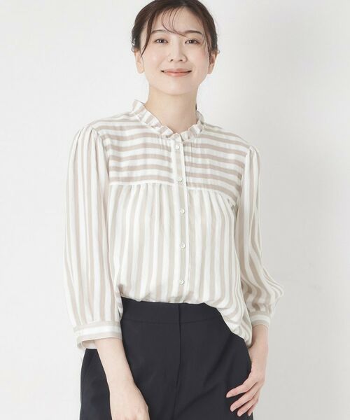 CORDIER / コルディア シャツ・ブラウス | 【お顔周りが華やぐ】グレースストライプフリルブラウス（ライトベージュ(351)）