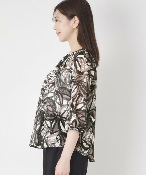 CORDIER / コルディア シャツ・ブラウス | 【M～4Lサイズ／洗える／セットアップ】グレースリーフプリントブラウス | 詳細2
