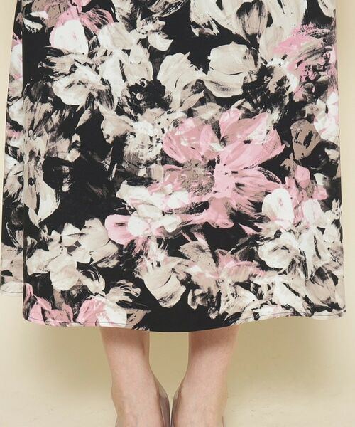 COUP DE CHANCE / クードシャンス スカート | 【洗える／日本製／華やかな花柄】存在感ある柄が目を惹く、フレアースカート | 詳細14