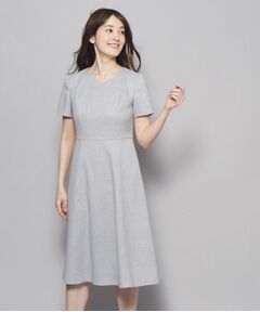 【洗える／日本製／フレア】女性らしいシルエットが美しい、麻調ストレッチワンピース