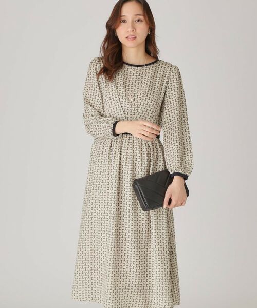 COUP DE CHANCE / クードシャンス ミニ丈・ひざ丈ワンピース | 【洗える】チェーン風プリント柄ワンピース | 詳細2