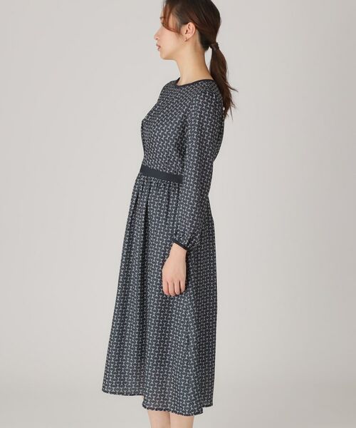 COUP DE CHANCE / クードシャンス ミニ丈・ひざ丈ワンピース | 【洗える】チェーン風プリント柄ワンピース | 詳細9