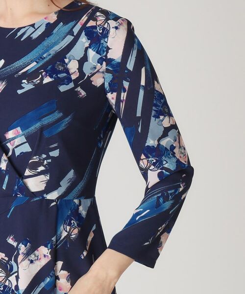 COUP DE CHANCE / クードシャンス ミニ丈・ひざ丈ワンピース | 【洗える／日本製】変形フラワー柄ワンピース | 詳細17