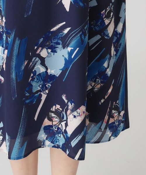 COUP DE CHANCE / クードシャンス ミニ丈・ひざ丈ワンピース | 【洗える／日本製】変形フラワー柄ワンピース | 詳細18