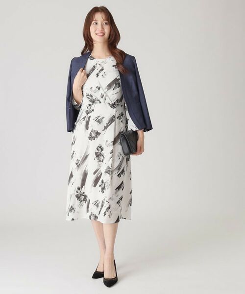 COUP DE CHANCE / クードシャンス ミニ丈・ひざ丈ワンピース | 【洗える／日本製】変形フラワー柄ワンピース | 詳細3