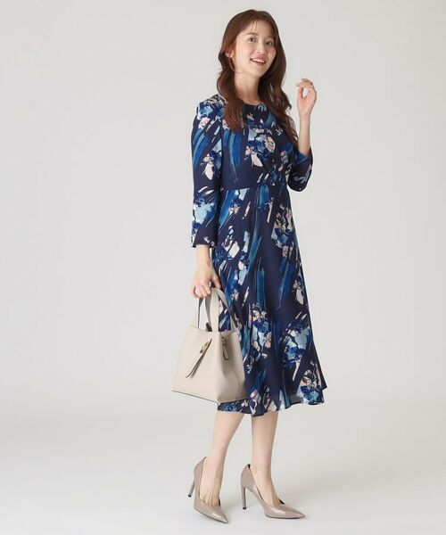 COUP DE CHANCE / クードシャンス ミニ丈・ひざ丈ワンピース | 【洗える／日本製】変形フラワー柄ワンピース | 詳細9
