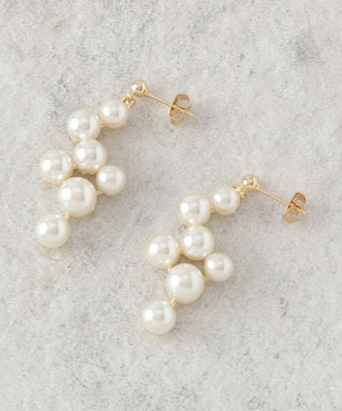 COUP DE CHANCE / クードシャンス ピアス・イヤリング | グレープパール調／パール調ピアス | 詳細1