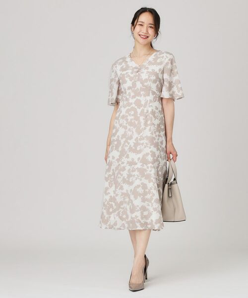COUP DE CHANCE / クードシャンス ミニ丈・ひざ丈ワンピース | 【手洗い可/日本製】花柄ワンピース(グレージュ(150))
