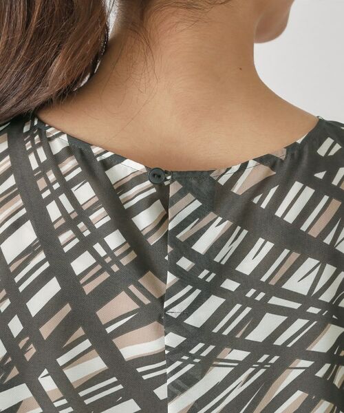 COUP DE CHANCE / クードシャンス シャツ・ブラウス | 【手洗い可／日本製】上品チェック柄のブラウス | 詳細13