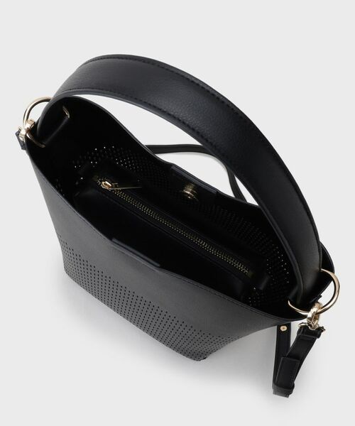 COUP DE CHANCE / クードシャンス トートバッグ | 2WAYパンチングトート／バケツ型／ミニポーチ付き／軽量 | 詳細10