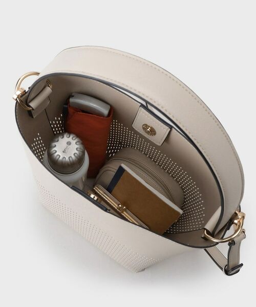 COUP DE CHANCE / クードシャンス トートバッグ | 2WAYパンチングトート／バケツ型／ミニポーチ付き／軽量 | 詳細12