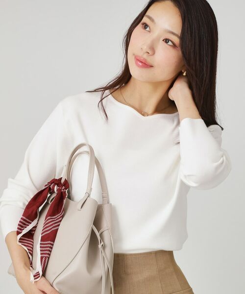 COUP DE CHANCE / クードシャンス ニット・セーター | 【手洗い可】ハートネックのニットトップス(オフホワイト(003))