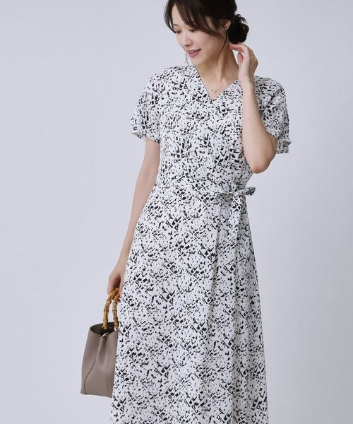 COUP DE CHANCE / クードシャンス ロング・マキシ丈ワンピース | 【手洗い可/日本製】カシュクール風ワンピース(ブラック(119))