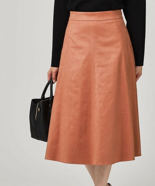 COUP DE CHANCE/クードシャンス 【手洗い可/日本製/セットアップ可】スェード調素材フレアスカート レッド(062) 38(M) COUP DE CHANCE/クードシャンス 【手洗い可/日本製/セットアップ可】スェード調素材フレアスカート レッド(062) 38(M)