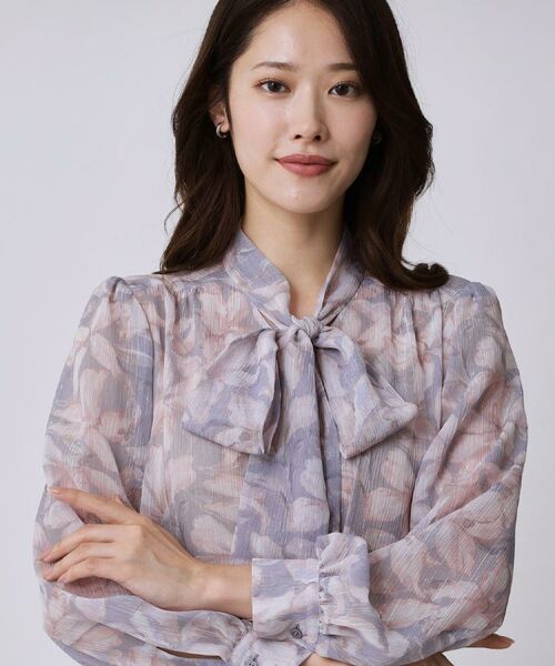 COUP DE CHANCE / クードシャンス シャツ・ブラウス | 【手洗い可／日本製】花柄ボウタイブラウス | 詳細9