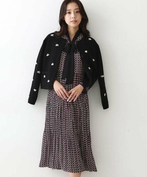 COUP DE CHANCE / クードシャンス ミニ丈・ひざ丈ワンピース | 【ボウ取外し可】幾何柄プリーツワンピース | 詳細9