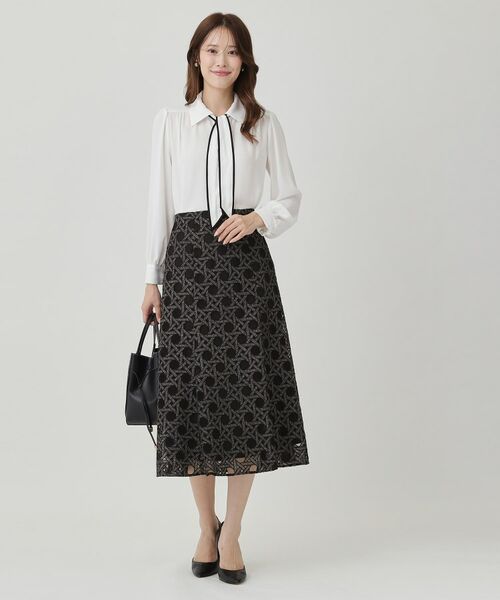 COUP DE CHANCE / クードシャンス ロング・マキシ丈スカート | 【日本製】シアー刺繍のフレアースカート | 詳細6