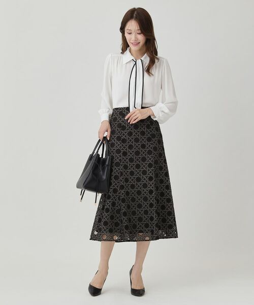 COUP DE CHANCE / クードシャンス ロング・マキシ丈スカート | 【日本製】シアー刺繍のフレアースカート | 詳細7