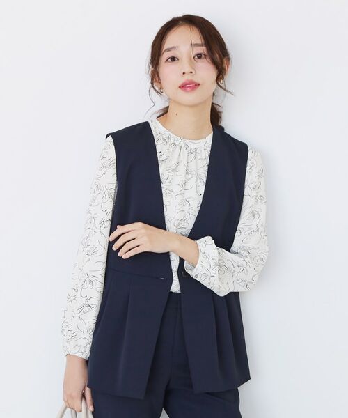 COUP DE CHANCE / クードシャンス シャツ・ブラウス | 【手洗い可／日本製／一枚着／ジャケットイン】花柄モックネックブラウス | 詳細1