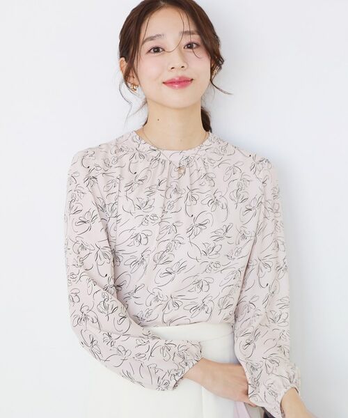 COUP DE CHANCE / クードシャンス シャツ・ブラウス | 【手洗い可／日本製／一枚着／ジャケットイン】花柄モックネックブラウス（ライトピンク(170)）