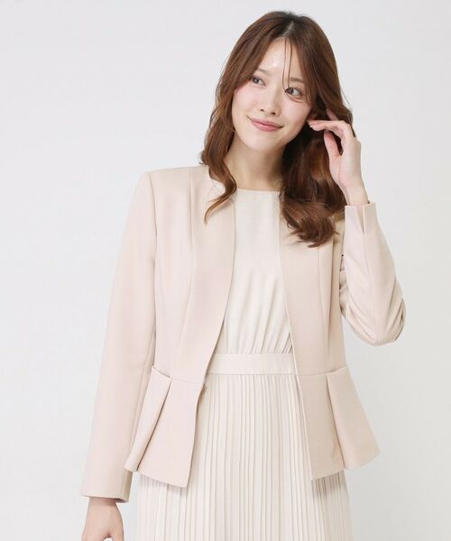 COUP DE CHANCE / クードシャンス ノーカラージャケット | 【手洗い可／日本製／スーツ可】ペプラムデザインのカラーレスジャケット（ライトピンク(070)）