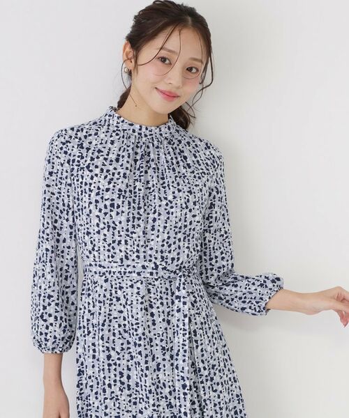 COUP DE CHANCE / クードシャンス ミニ丈・ひざ丈ワンピース | 【手洗い可／日本製】幾何柄エレガントワンピース（ブルー(191)）