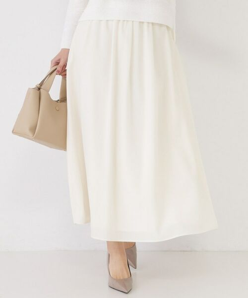COUP DE CHANCE / クードシャンス ロング・マキシ丈スカート | 【手洗い可／ウエストゴム】エアリーなフレアースカート（オフホワイト(003)）