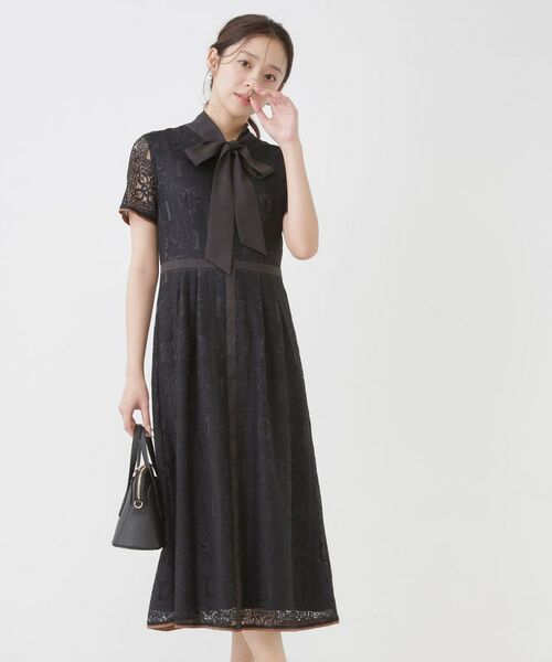 COUP DE CHANCE / クードシャンス ロング・マキシ丈ワンピース | 【ベトナム／ボウ取り外し可】ボウタイ付レースワンピース | 詳細2