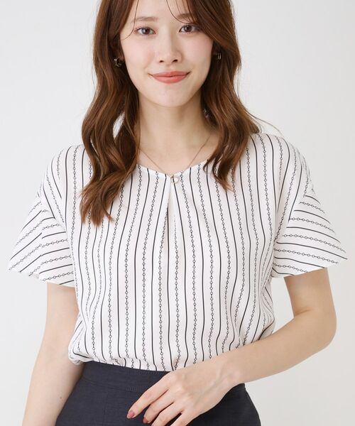 COUP DE CHANCE / クードシャンス シャツ・ブラウス | 【手洗い可／日本製／一枚着／ジャケットイン】チェーン柄ブラウス（ホワイト(101)）