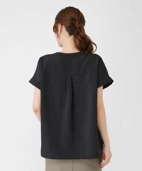 COUP DE CHANCE / クードシャンス シャツ・ブラウス | 【手洗い可／セットアップ可】麻調キーネックブラウス | 詳細17