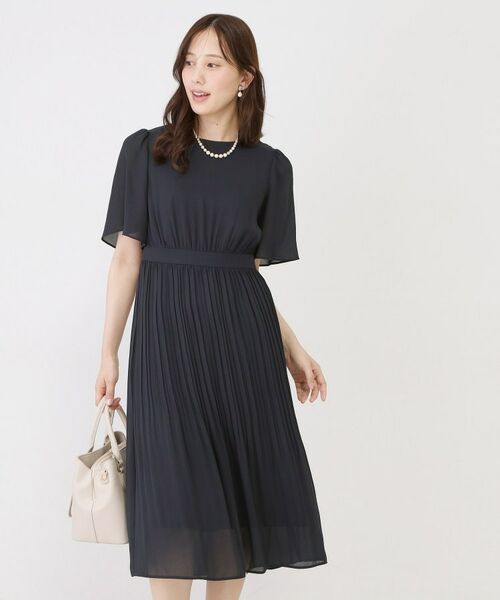 COUP DE CHANCE / クードシャンス ミニ丈・ひざ丈ワンピース | 【手洗い可】プリーツ加工フレアワンピース（ネイビー(094)）