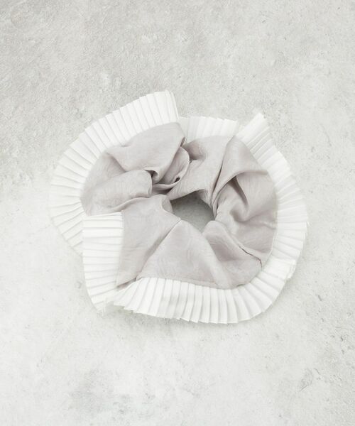 COUP DE CHANCE / クードシャンス ヘアアクセサリー | 【華やか/ヘアアクセ】ボリュームサテンシュシュ（グレージュ(050)）