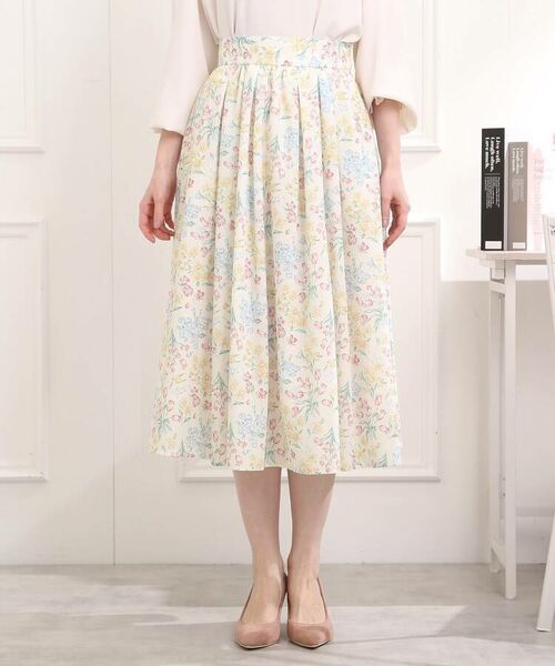 Couture Brooch / クチュールブローチ スカート | 【春を感じる、花柄アイテム】ラッピングフラワープリントタック&ギャザースカート | 詳細30