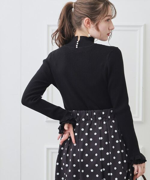 Couture Brooch / クチュールブローチ ニット・セーター | バックフェイクパール袖口フリルハイネックニット | 詳細16