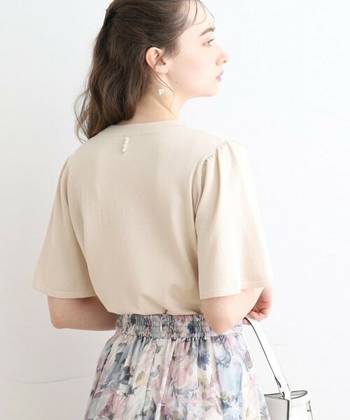 Couture Brooch / クチュールブローチ ニット・セーター | 【接触冷感/UV/洗える】バックパール調デザイン 袖フレアニット | 詳細6