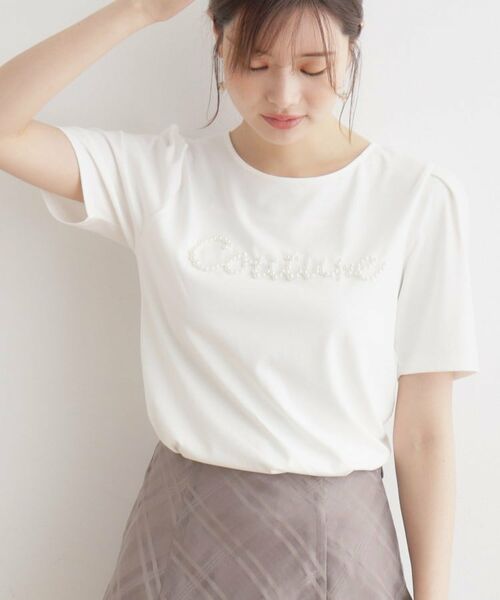 Couture Brooch / クチュールブローチ Tシャツ | パール調ロゴT | 詳細1