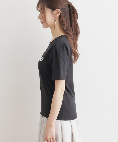 Couture Brooch / クチュールブローチ Tシャツ | パール調ロゴT | 詳細25