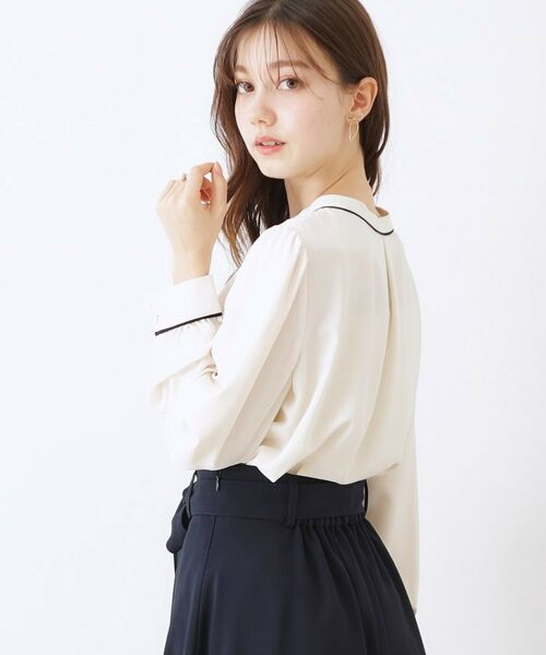 Couture Brooch / クチュールブローチ シャツ・ブラウス | 【レディ感UP・お仕事にも】配色リボンタイブラウス | 詳細17