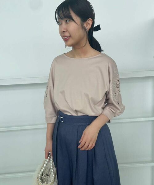 Couture Brooch / クチュールブローチ カットソー | 【接触冷感・洗える・UV機能付き・二の腕カバー】デイジー＆リボン エンブロドルマントップス | 詳細29