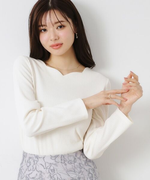 Couture Brooch/クチュールブローチ 【新色あり/通勤/マシンウォッシャブル・アンチピリング機能付き】ハートネックテレコプルオーバー オフホワイト(003) 38(M) Couture Brooch/クチュールブローチ 【新色あり/通勤/マシンウォッシャブル・アンチピリング機能付き】ハートネックテレコプルオーバー オフホワイト(003) 38(M)