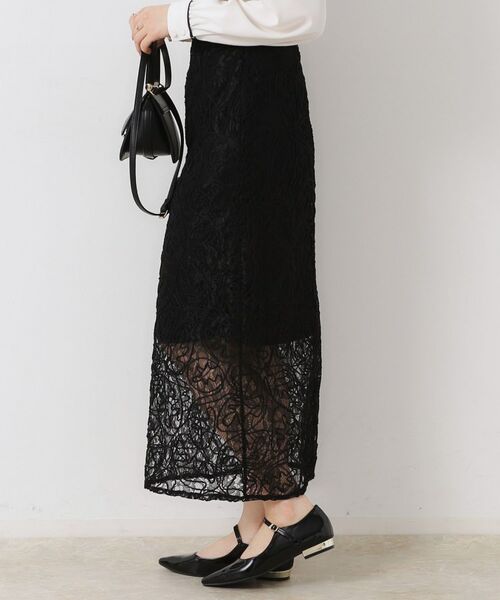 Couture Brooch / クチュールブローチ ロング・マキシ丈スカート | レースコード刺繍スカート | 詳細10