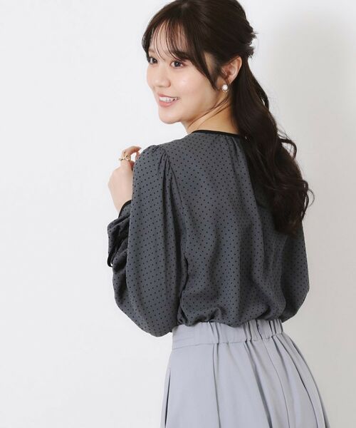 Couture Brooch / クチュールブローチ シャツ・ブラウス | 梨地フロッキードットブラウス | 詳細14