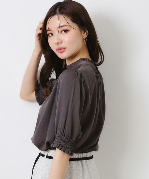 Couture Brooch / クチュールブローチ シャツ・ブラウス | 【SS～LLサイズ・二の腕カバー・通勤】RTピケシャーリングブラウス | 詳細21