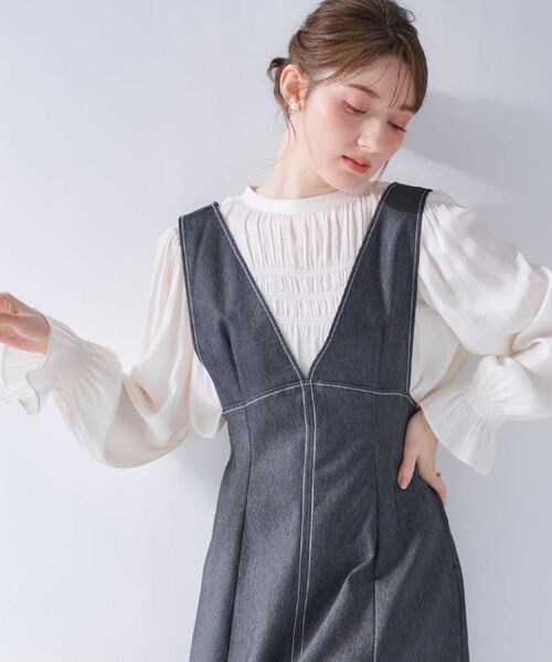 Couture Brooch / クチュールブローチ シャツ・ブラウス | 【通勤・大人可愛い】シャーリングギャザーブラウス | 詳細12