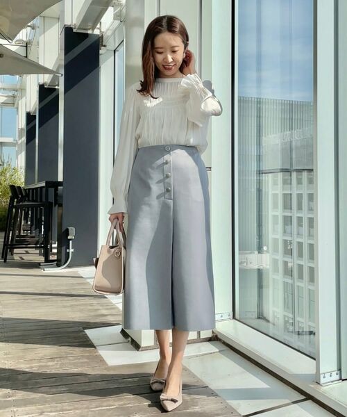 Couture Brooch / クチュールブローチ シャツ・ブラウス | 【通勤・大人可愛い】シャーリングギャザーブラウス | 詳細13