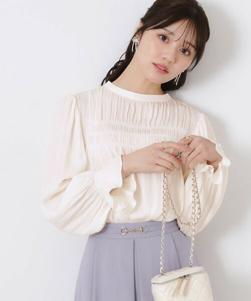 Couture Brooch / クチュールブローチ シャツ・ブラウス | 【通勤・大人可愛い】シャーリングギャザーブラウス | 詳細4