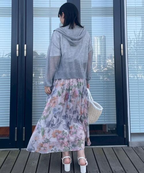 Couture Brooch / クチュールブローチ Tシャツ | 【マシンウォッシャブル・接触冷感・UV機能】60リボンロゴプリント フレアーT | 詳細13